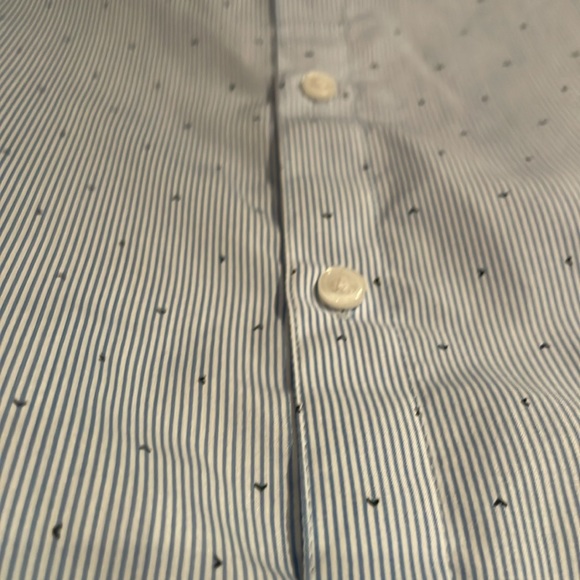 H&M Easy Iron shirt - Picture 5 of 6